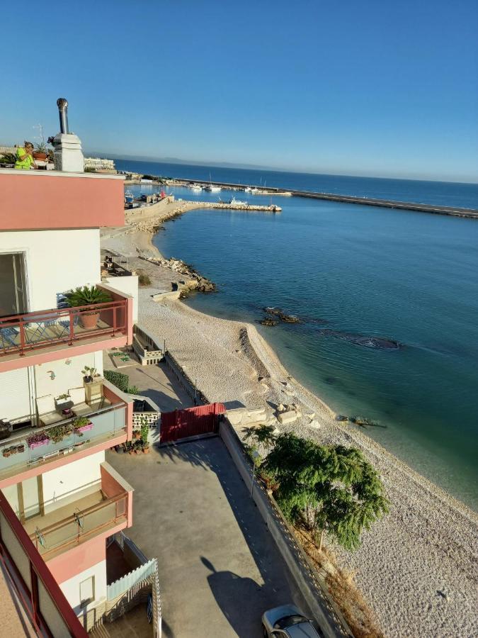 Ledueffe Casa Vacanze Бишелье Экстерьер фото
